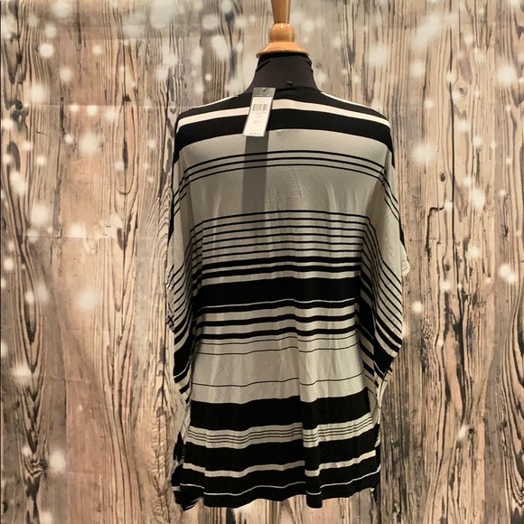 💗NWT BCBGMAXAZRIA “LUCILLA” BLOUSE - Picture 5 of 7